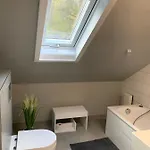 Apartman Five *